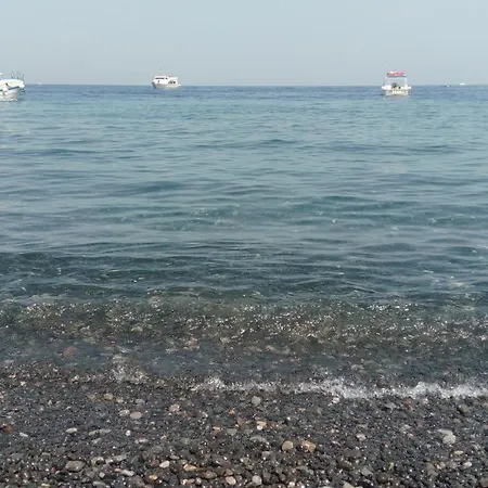 شقة Casa Lipari A Canneto -affitti Brevi Italia *