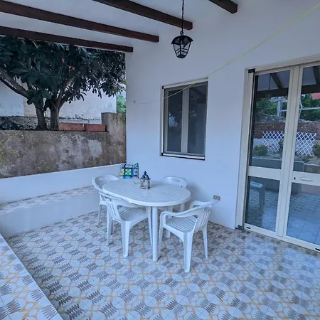 Apartment Casa Lipari A Canneto -affitti Brevi Italia